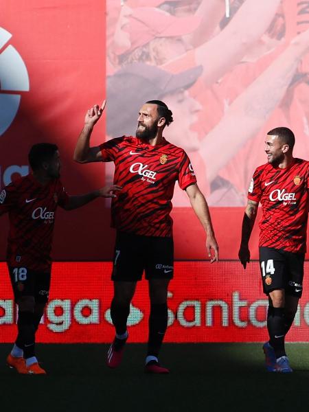 Muriqi celebra gol do Mallorca sobre o Real Madrid - JAIME REINA/AFP