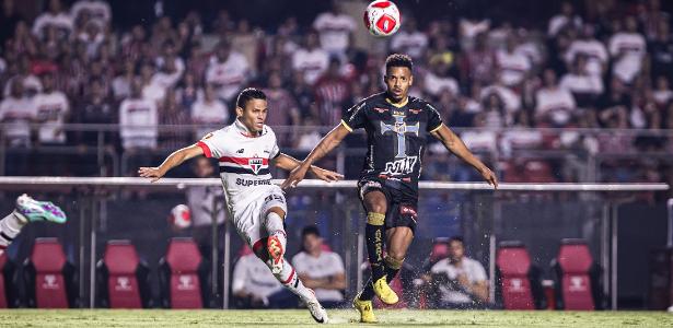 Erick ganha destaque e garante vaga no time titular do São Paulo.