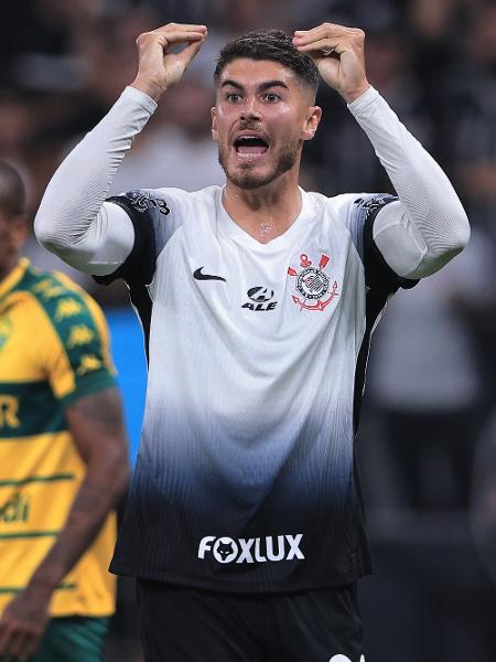 Pedro Raul durante Corinthians x Cuiabá, jogo do Campeonato Brasileiro