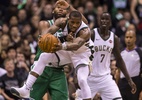 Milwaukee Bucks derrota Boston Celtics e reduz vantagem nos playoffs