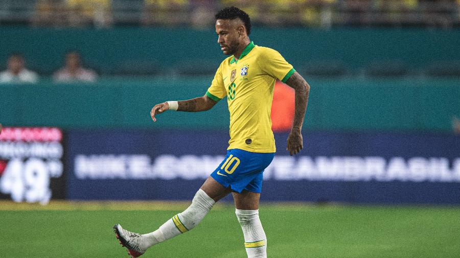 Neymar, durante partida entre Brasil e Colômbia - Pedro Martins / MoWA Press