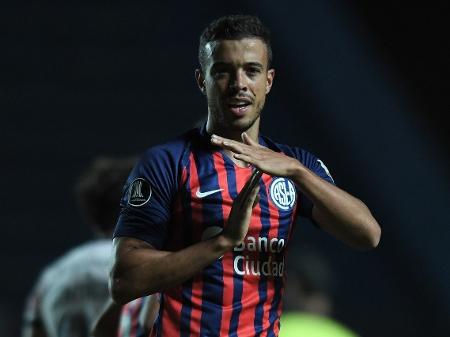 Libertadores Atacante Do San Lorenzo Foi Alvo Do Santos Em 2018