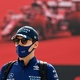 George Russell chega no autódromo de Algarve para a classificação do GP de Portugal - GABRIEL BOUYS/AFP