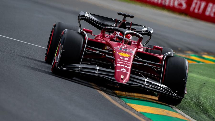 Charles Leclerc, pole position para o GP da Austrália, em ação durante a sessão classificatória em Melbourne - Ferrari