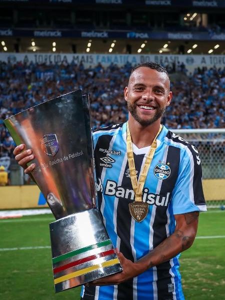Guilherme celebra título da Recopa Gaúcha pelo Grêmio - Reprodução/Instagram