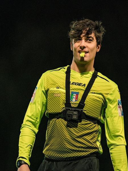 Alessandro Iuliano tem 23 anos e estuda para ser árbitro na elite do futebol italiano desde 2016. - Reprodução/Instagram