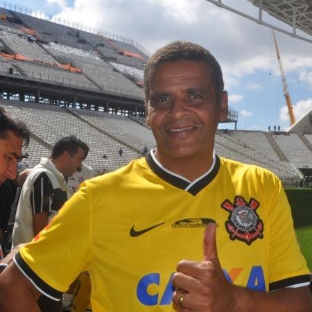 Wagner Basílio, ex-jogador do Corinthians, morre aos 65 anos Wagner Basílio, ex-jogador do Corinthians, morre aos 65 anos