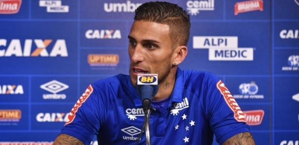 Brigador, de área: Rafael Marques apresenta Sassá, novo reforço do Cruzeiro