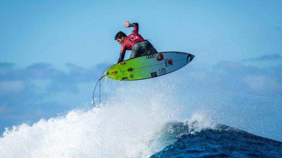 O surfista brasileiro Gabriel Medina em ação na etapa do Taiti - WSL/Divulgação