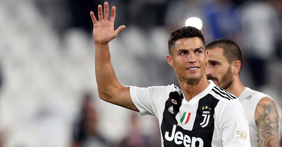 Cristiano Ronaldo comemora vitória da Juventus 