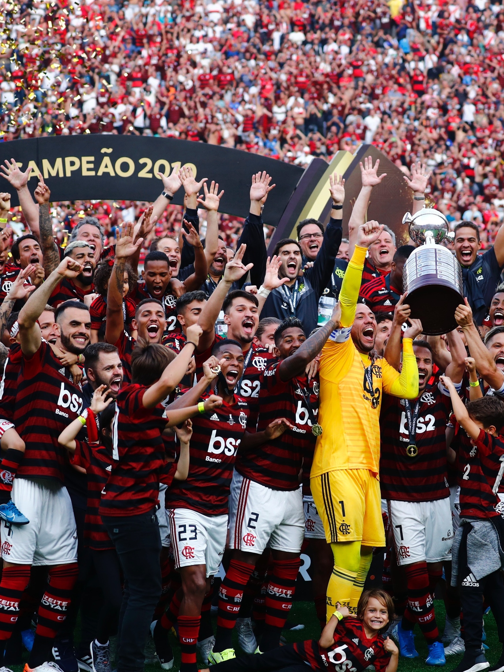 Quando terminam os contratos de jogadores do Flamengo