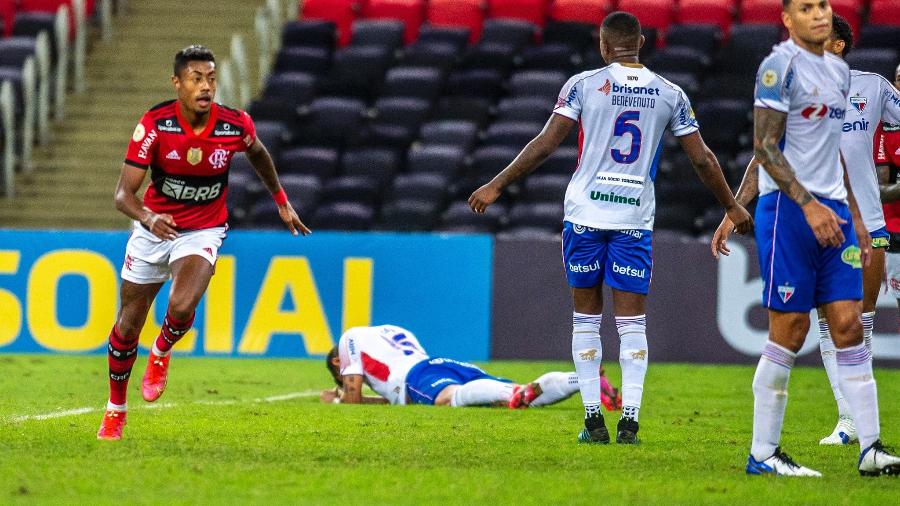 Bruno Henrique comemora gol do Flamengo contra o Fortaleza. Jogador é arma do Flamengo em Cuiabá - Marcelo Cortes/Flamengo