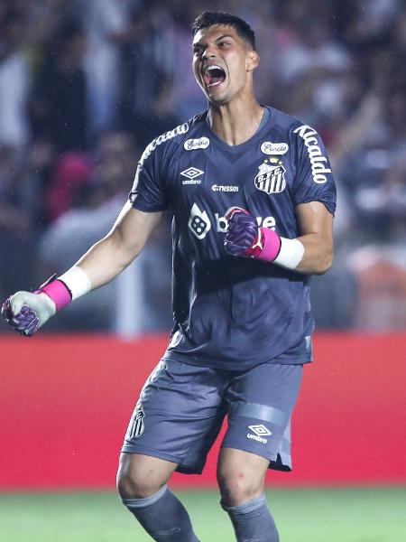 Gabriel Brazão comemora gol marcado pelo Santos contra o Mirassol pelo Paulistão - Reinaldo Campos/AGIF