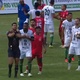 Narrador diz 'não se importar com racismo' após expulsão em jogo em Goiás