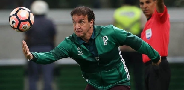 Cuca diz estar ameaçado no Palmeiras, mas Galiotte avisa: 'não mudaremos'