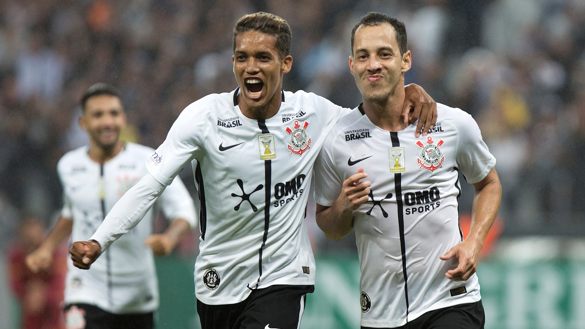 Brasileirão | Nem começou direito! Árbitros já são alvo de revolta depois de erros
