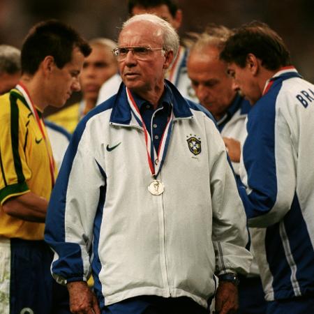 Zagallo, técnico da seleção brasileira na final da Copa do Mundo de 1998 - Michael Steele - EMPICS/PA Images via Getty Images