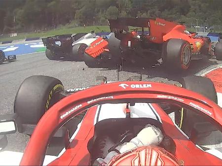 Carros Da Ferrari F1 Se Batem