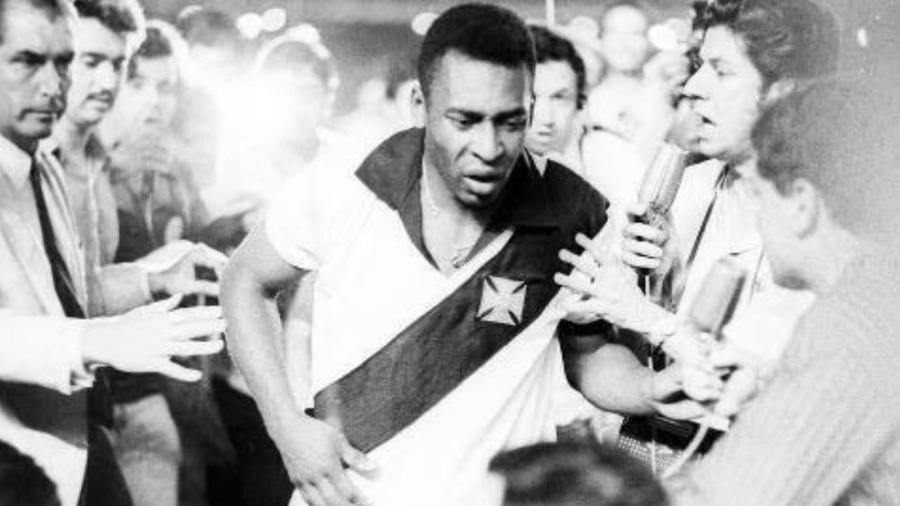 Pelé com a camisa do Vasco - Divulgação / Vasco