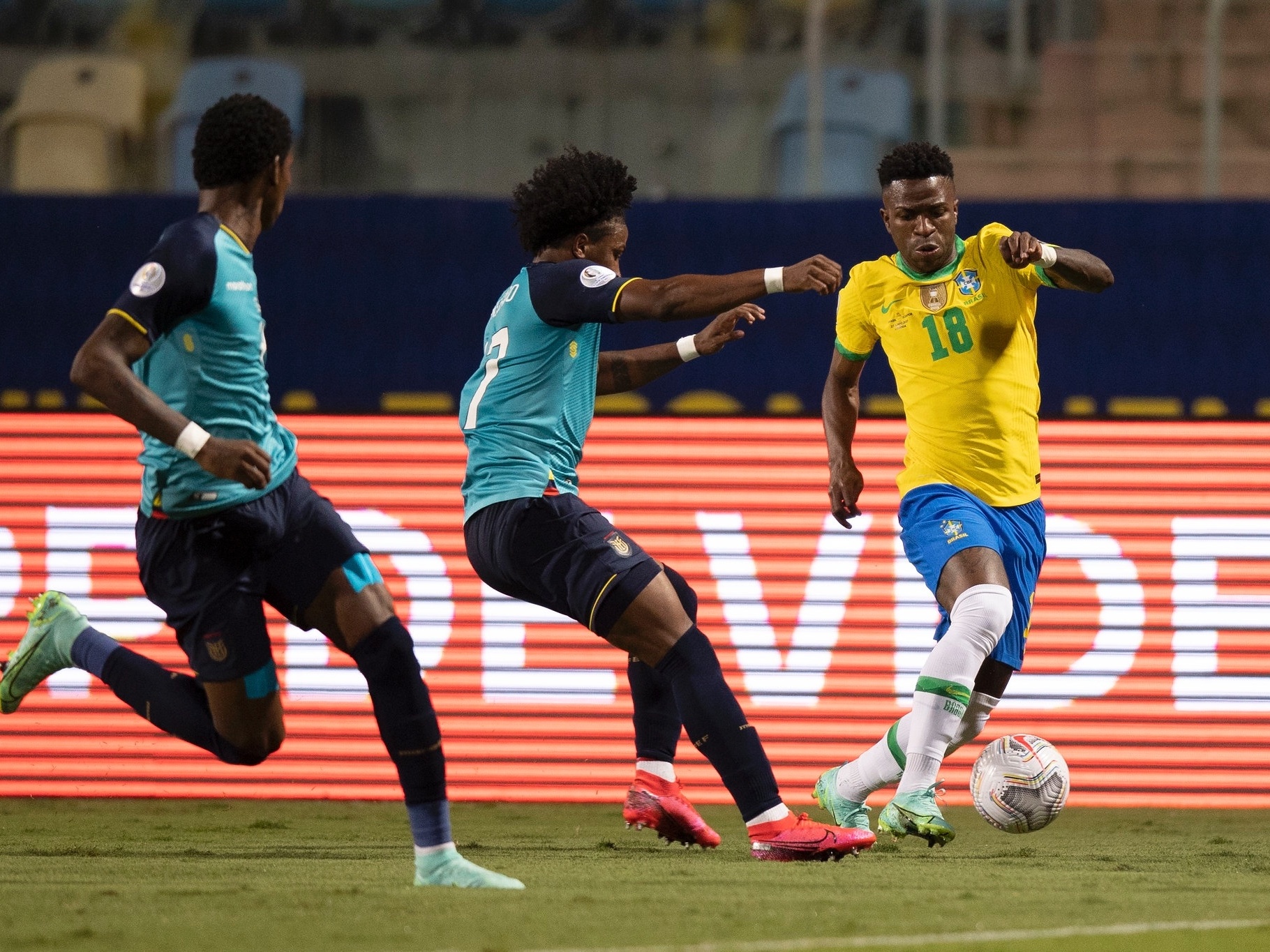 Copa América - 🔚 Final do último jogo! A Confederação Brasileira de  Futebol venceu a Ecuador pela CONMEBOL #CAFutsal 2022 ⚽ 🇧🇷 5 - 1 🇪🇨  Grupo 🅰️ 🔚 ¡Final del último