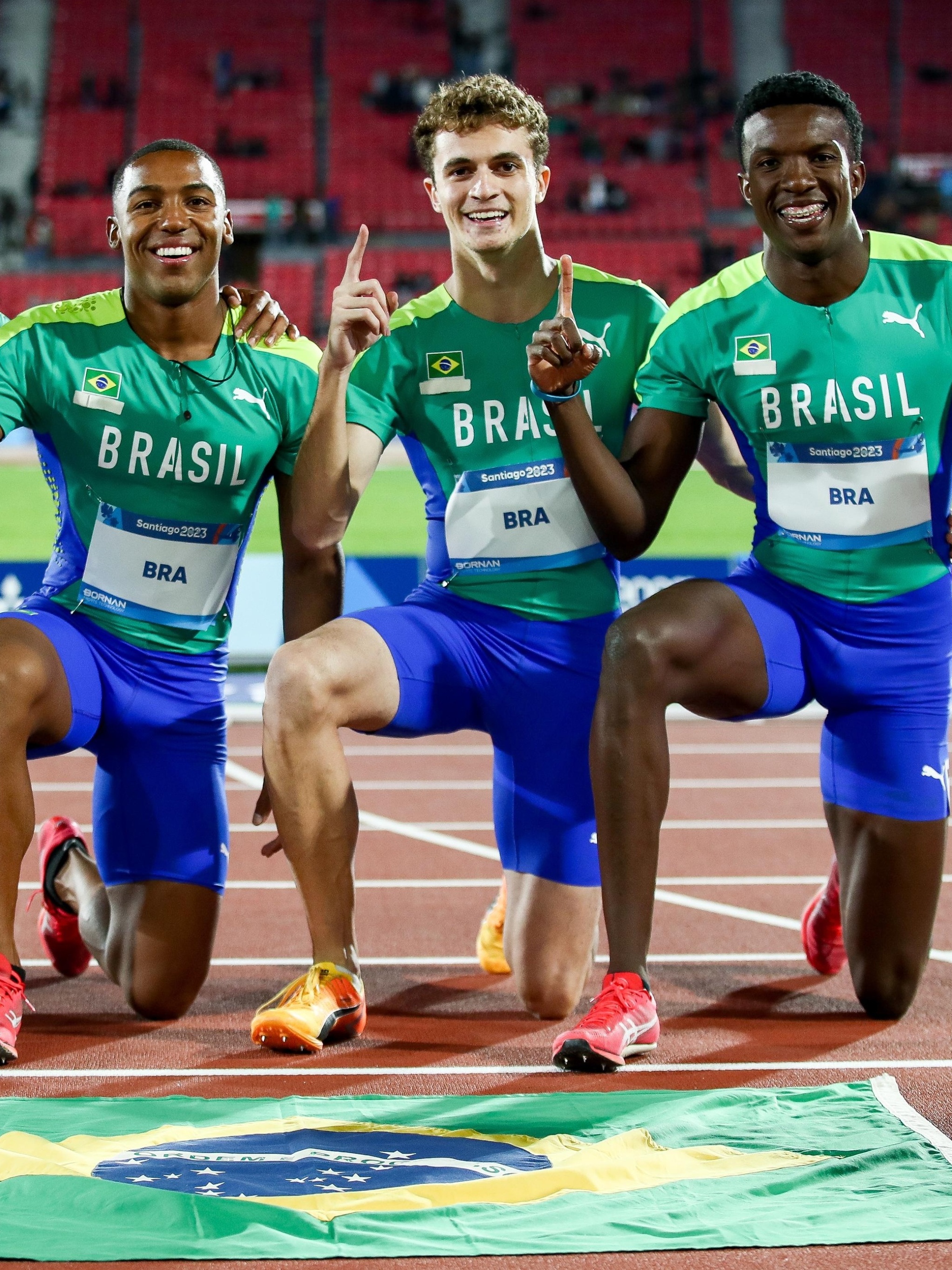 Brasil conquista 4 medalhas em um dia; seleção de futebol busca novo ouro -  Gazeta de São Paulo