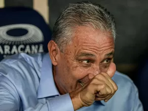 Só a alucinação explica ataques contra Tite por trabalho no Flamengo