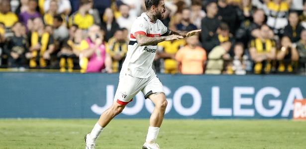 LIZIERO SURGE COMO A GRANDE SURPRESA NO SÃO PAULO! Volante brilha e ganha a confiança de Zubeldía para sequência decisiva!