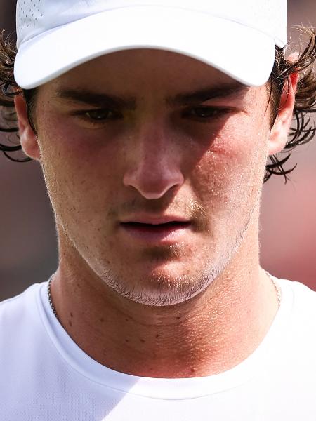 João Fonseca durante seu jogo na 2ª rodada de Wimbledon João Fonseca durante seu jogo na 2ª rodada de Wimbledon