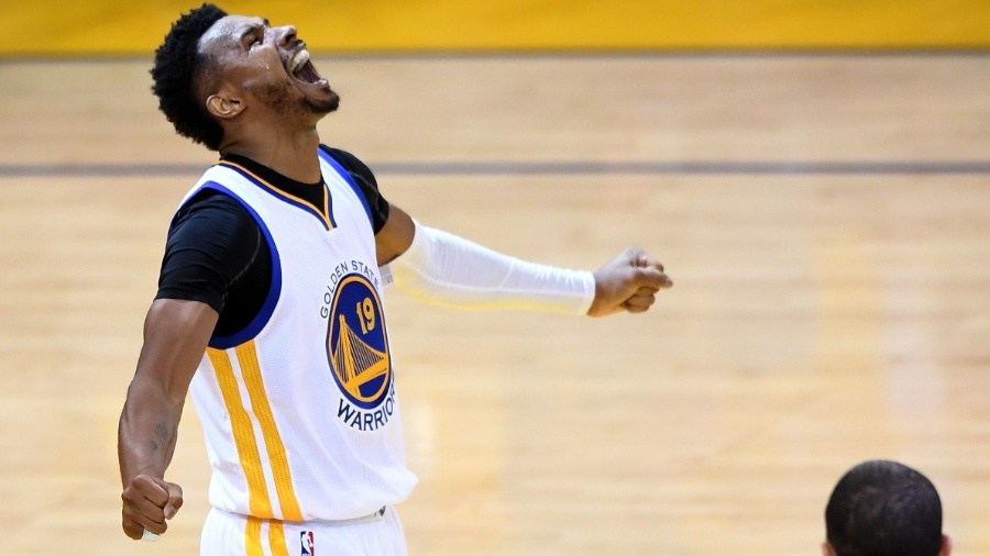 Leandrinho foi campeão da NBA pelos Warriors em 2015 - Thearon W. Henderson/Getty Images/AFP