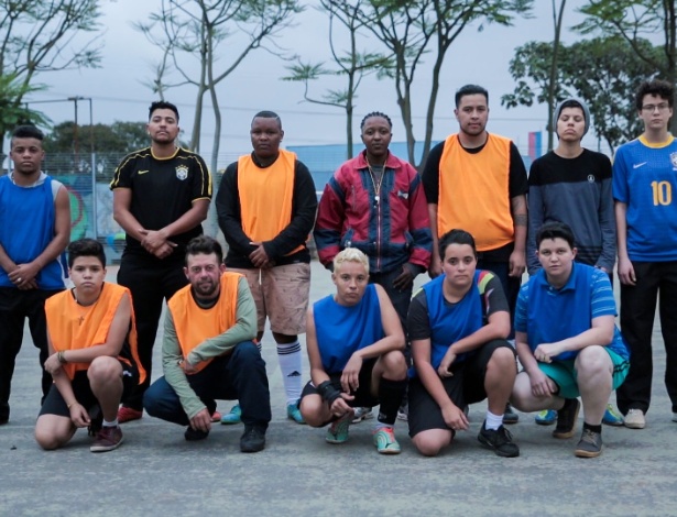 O time do Meninos Bons de Bola, a primeira equipe de transexuais do país - Rodrigo Ferreira