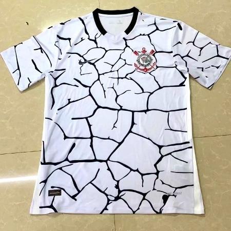Suposta nova camisa do Corinthians vaza nas redes sociais - Twitter/SCCP News