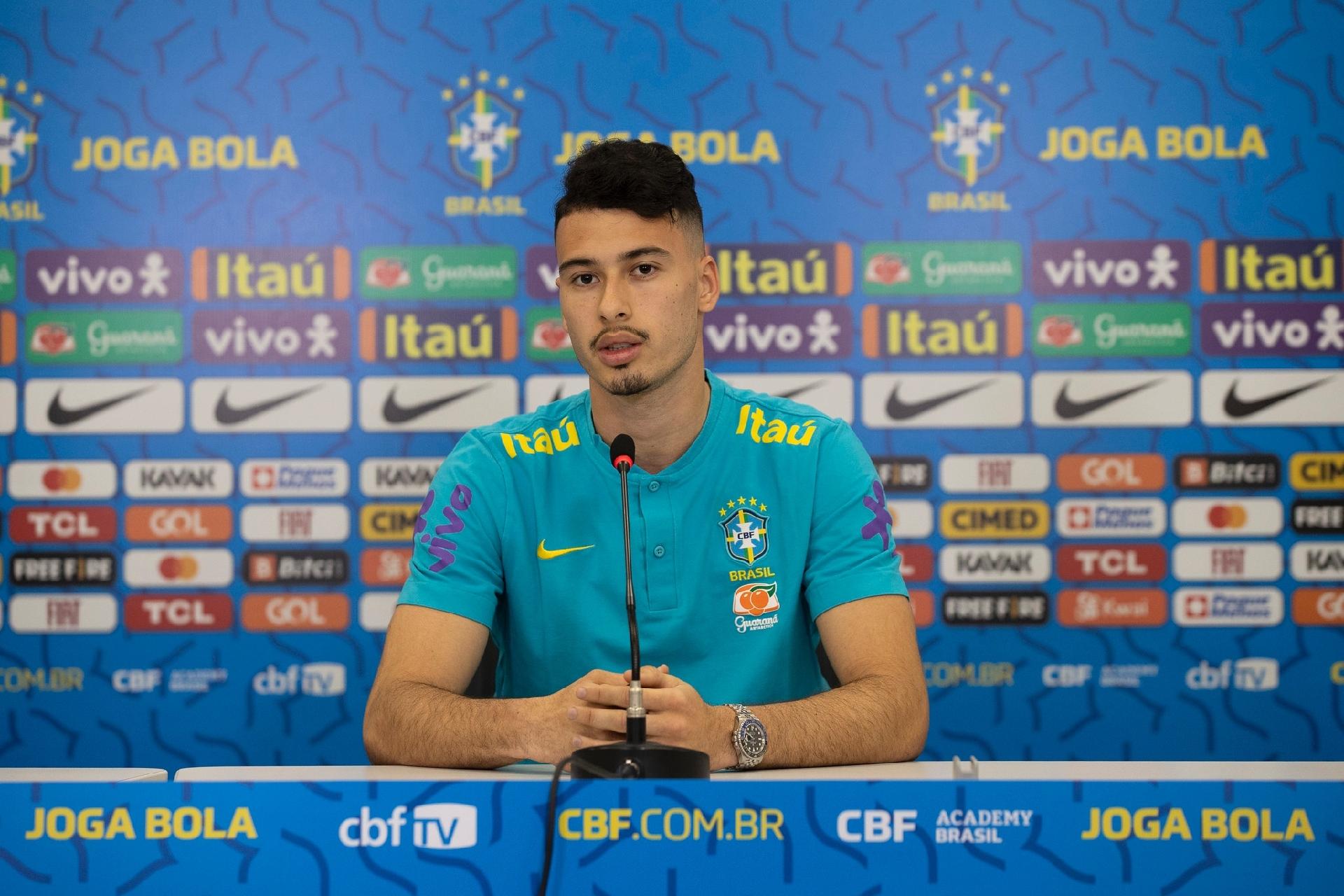 Copa do Mundo: Gabriel Martinelli celebra convocação