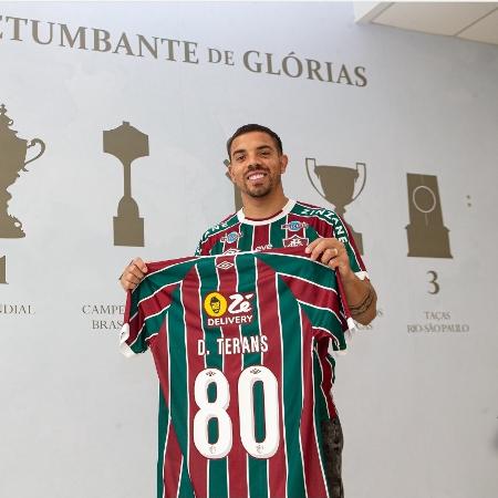 Fluminense anuncia David Terans