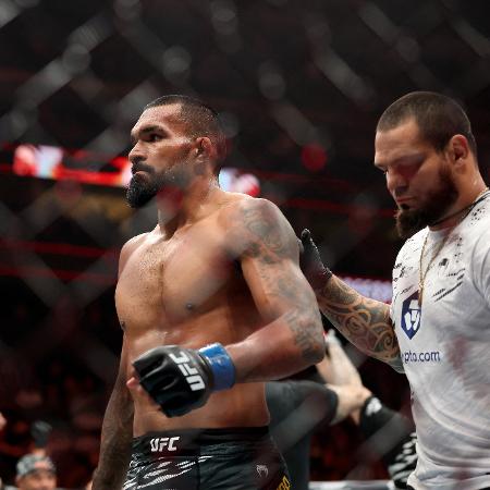 Brendson Ribeiro sente a mão de Murzakanov e é nocauteado no UFC 316