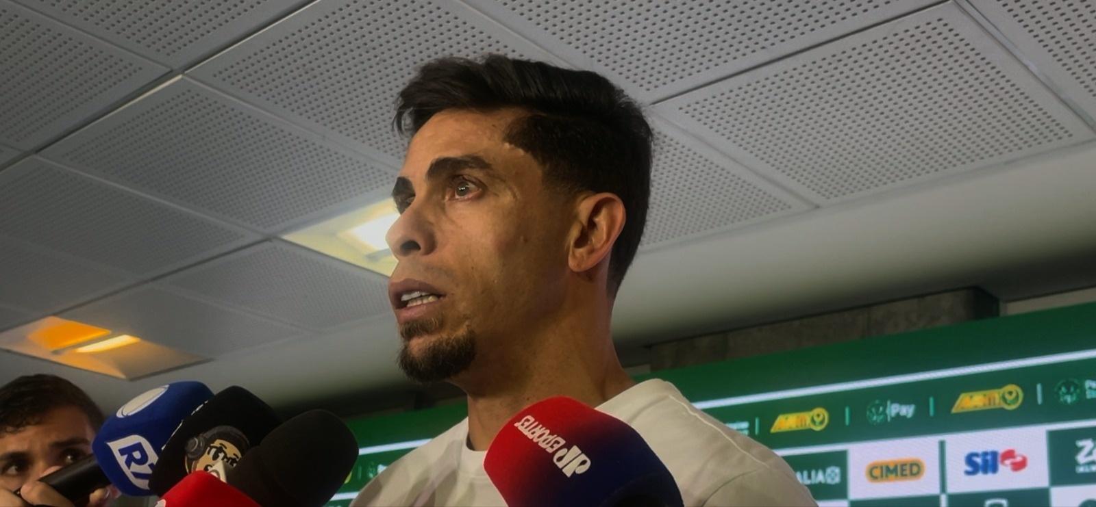 Gabriel Paulista, zagueiro do Corinthians, na zona mista depois do Dérbi - undefined