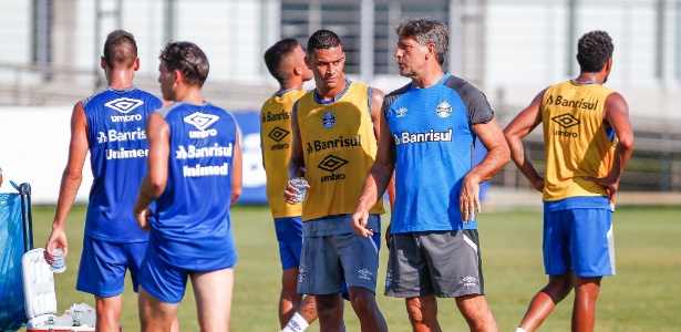 Renato Gaúcho mantém conversa individual para analisar desgaste do elenco do Grêmio - Lucas Uebel/Divulgação