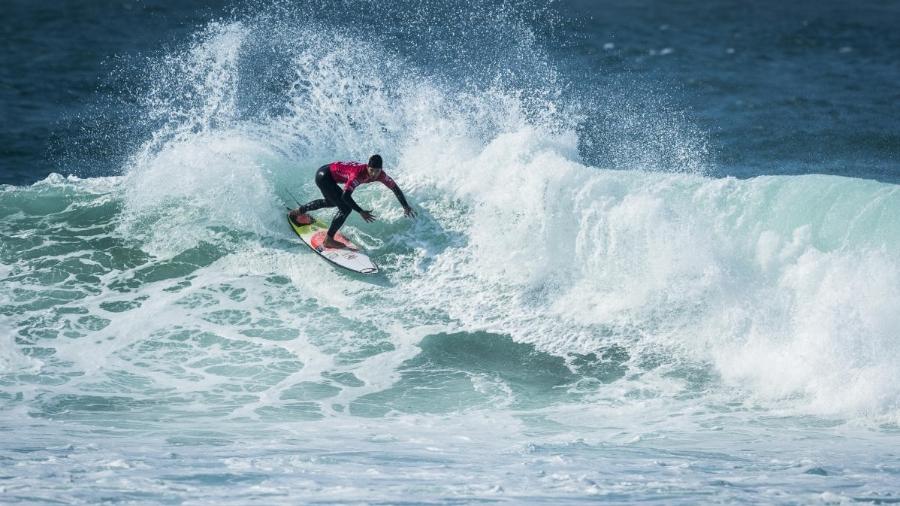 Medina durante etapa de Portugal do Mundial de Surfe - Damien Poullenot/WSL/Divulgação