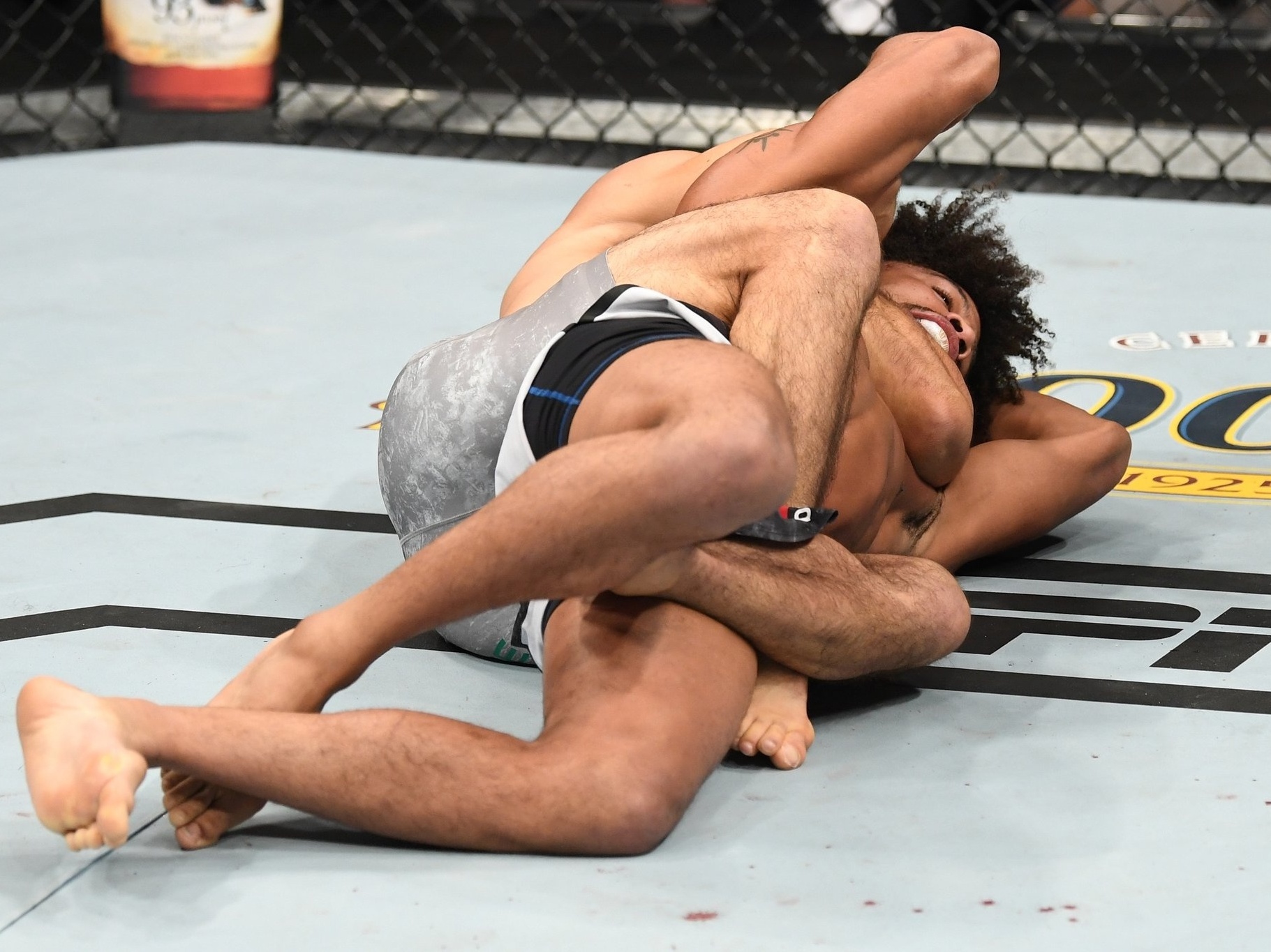 Kron Gracie sobre estreia no UFC: 'Treino para ganhar, mas estou