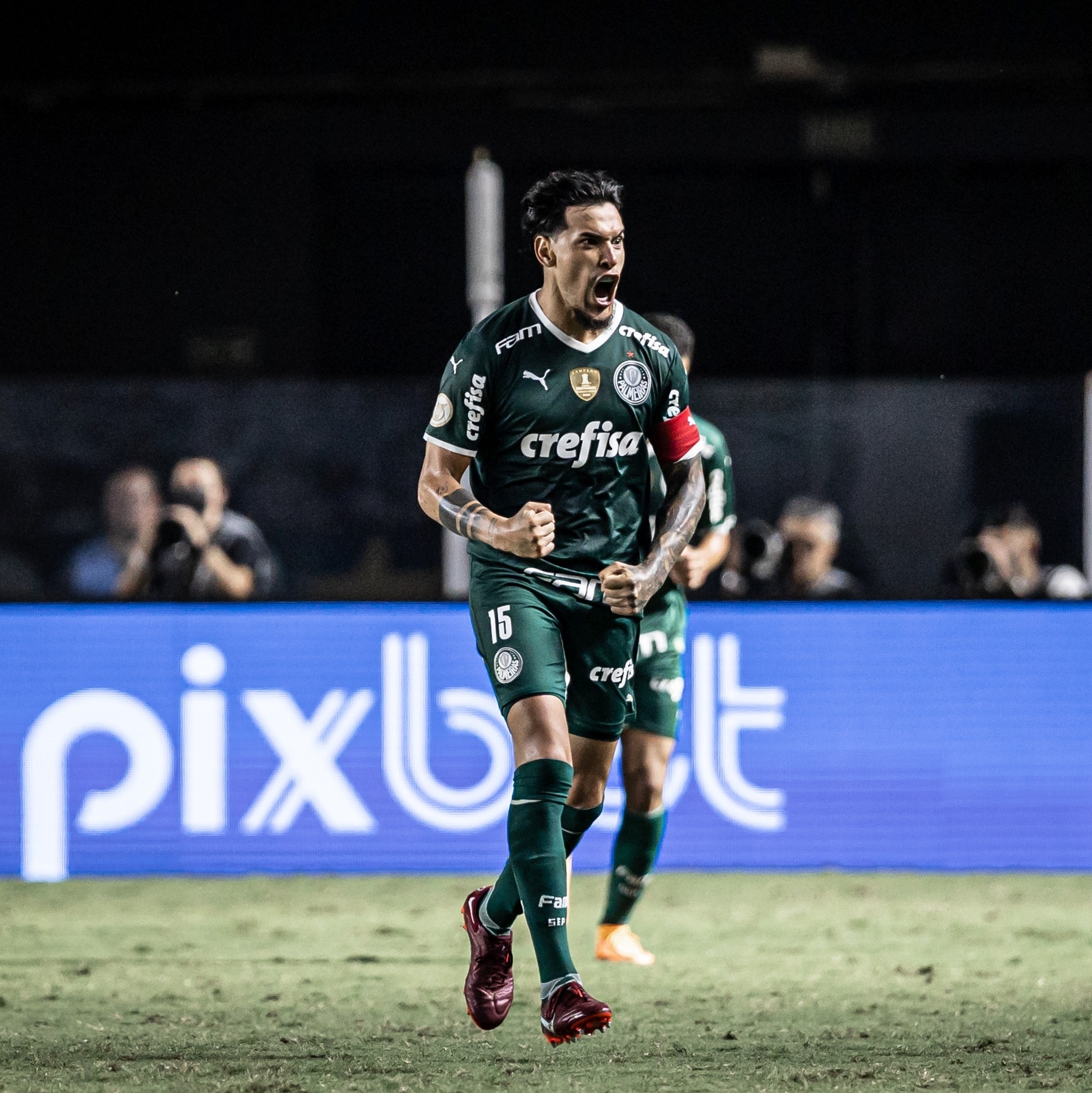 Gustavo Gómez do Palmeiras, durante a partida entre Avaí e Palmeiras, pela  14ª rodada do Campeonato Brasileiro Série A 2022, no Estádio da Ressacada  neste domingo 26. (Photo by pressinphoto/Sipa USA Stock