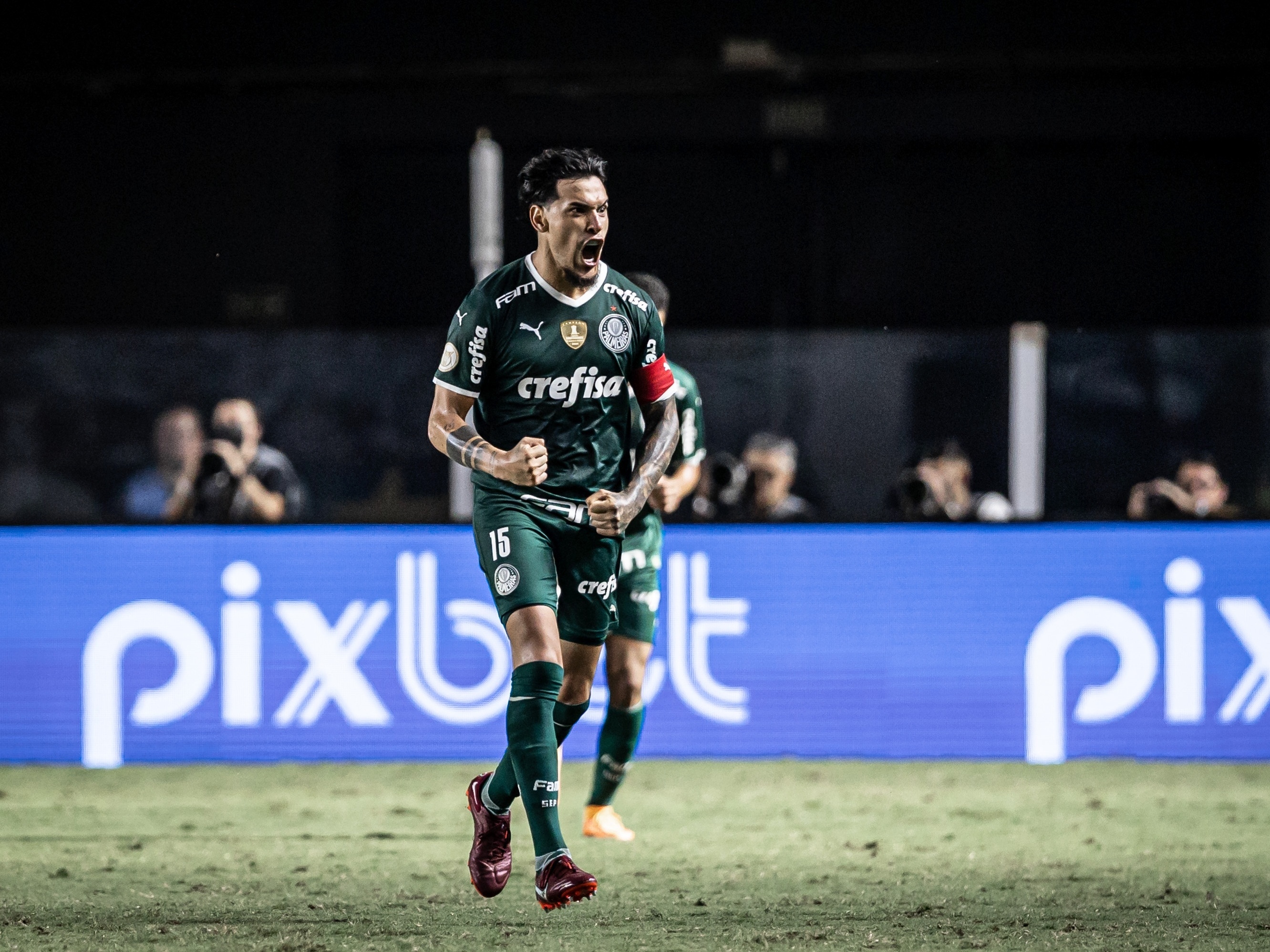 Palmeiras dispara na liderança do Brasileirão 2021