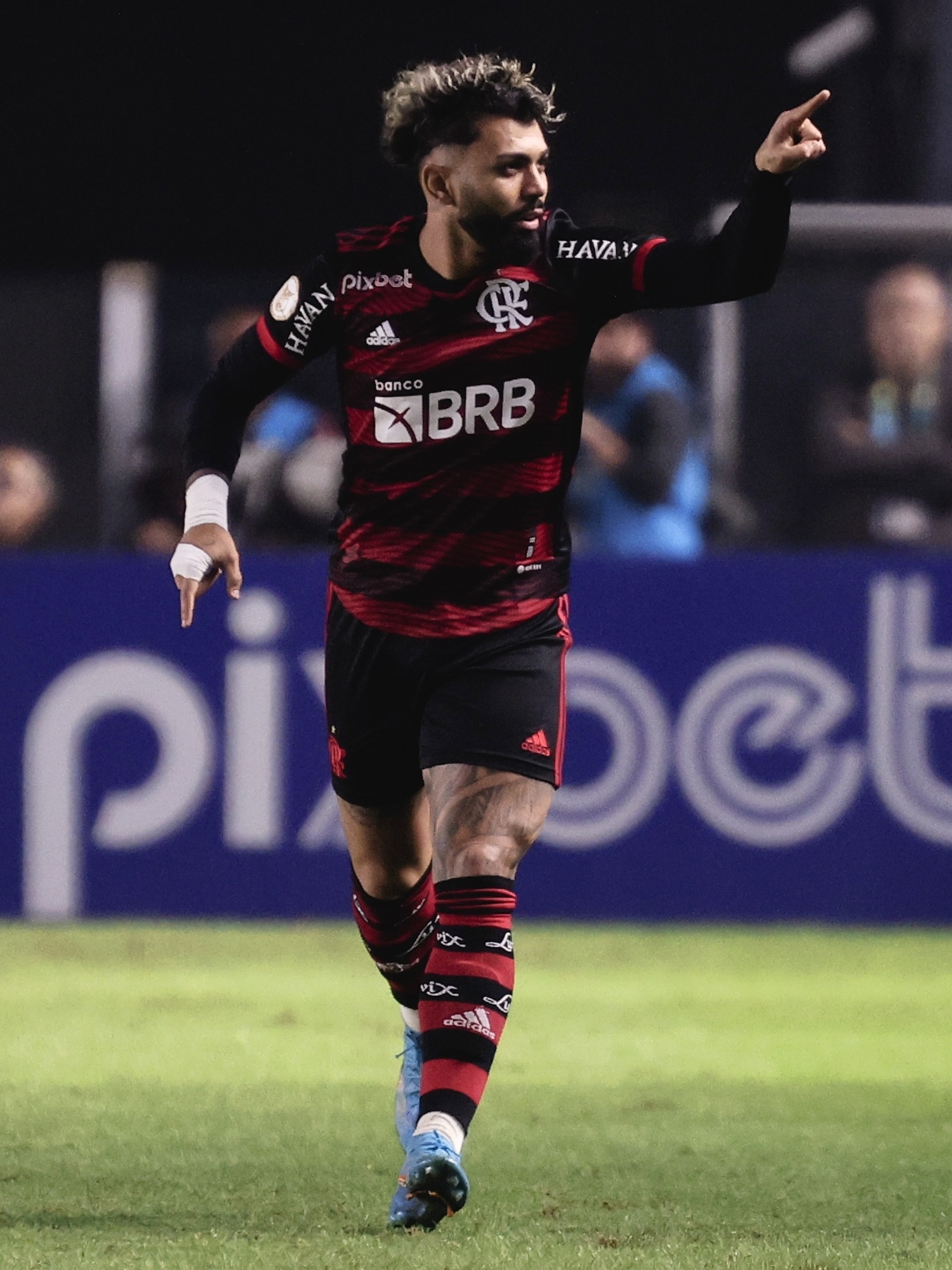 Gabigol volta ao Flamengo 200%; veja retrospecto contra o Santos, flamengo