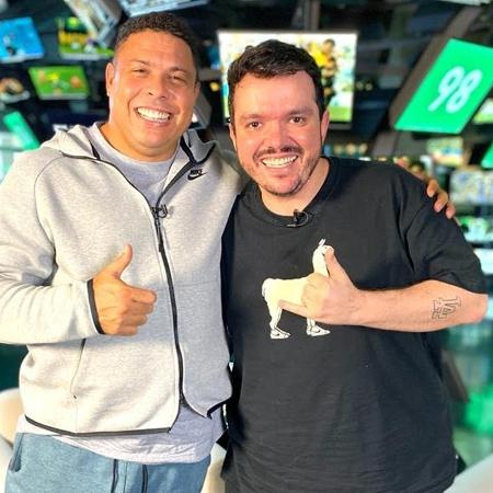 Influenciador Alexandre Gaules e o ex-jogador Ronaldo Fenômeno  - Reprodução/Instagram