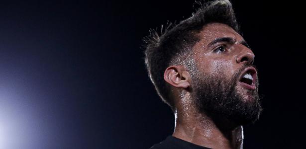 Corinthians: Yuri Alberto enfrenta lesão e aguarda oportunidade para tratamento