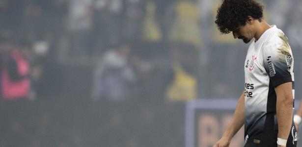 Erros na Queda do Corinthians: André Ramalho Reforça Levantar Cabeça