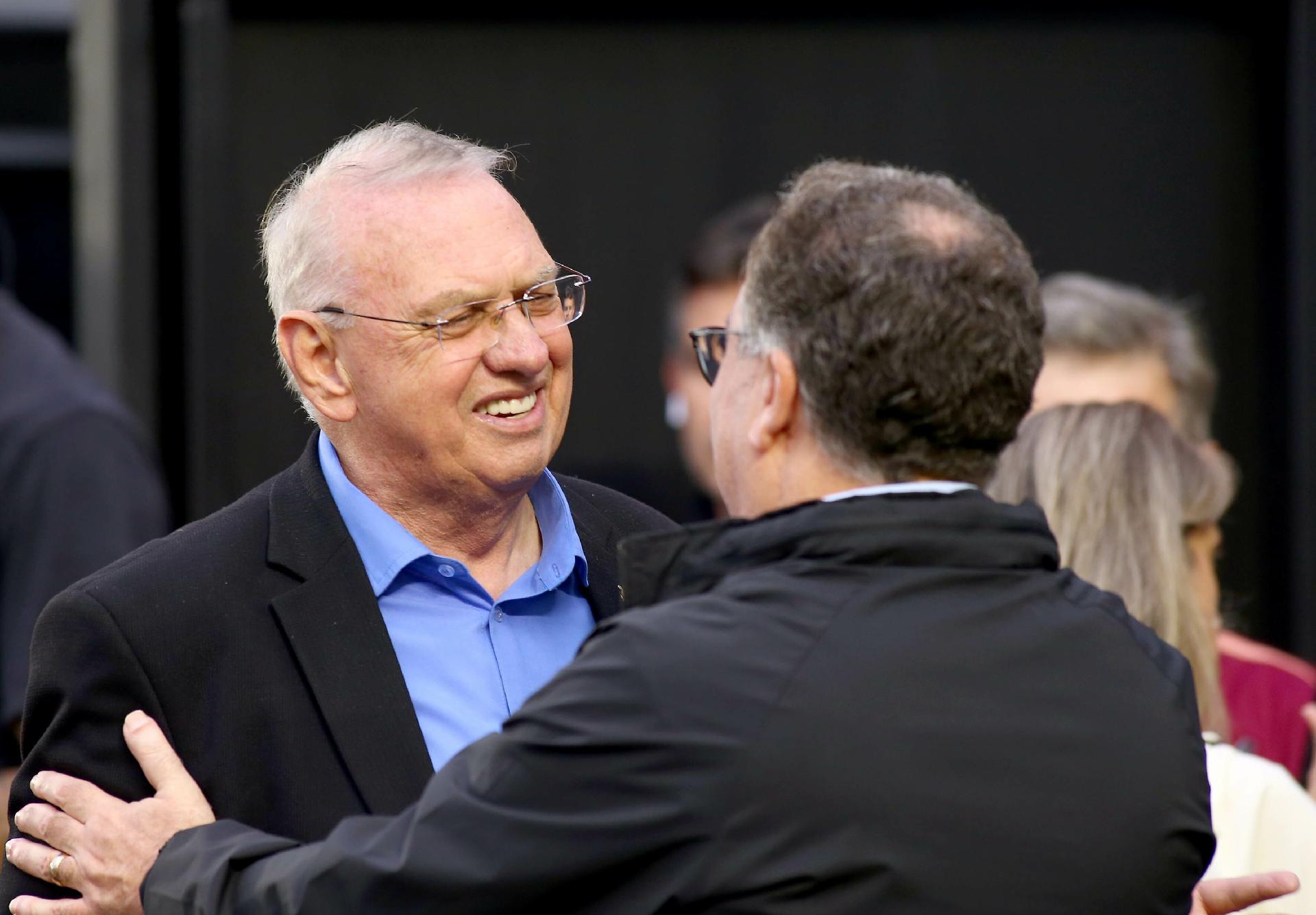 Osmar Stabile e Marcelo Teixeira, presidentes de Corinthians e Santos, respectivamente - undefined