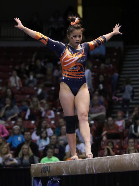 Samantha Cerio, ginasta da Universidade de Auburn, que sofreu lesão séria em abril - Michael Wade/Icon Sportswire via Getty Images