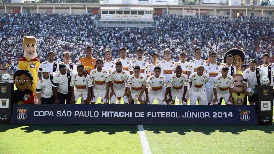 Equipe do Santos bicampeã da Copinha em 2014 - Divulgação/Santos FC