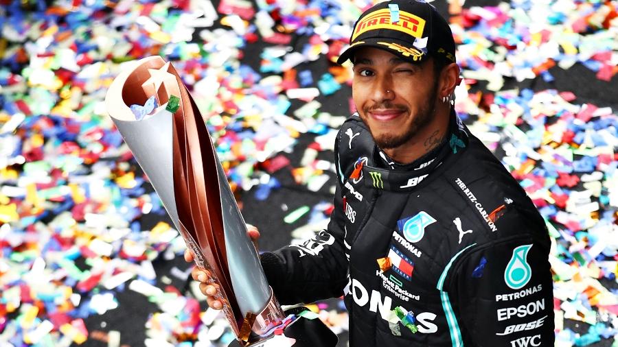 Lewis Hamilton comemora mais um título na F-1 em 2020 - Bryn Lennon/Getty Images