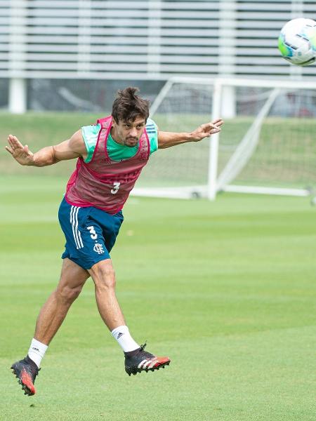 Rodrigo Caio treina no Ninho do Urubu, centro de treinamento do Flamengo - Alexandre Vidal/Flamengo