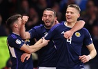Escócia vence Espanha com gols de meia do United e assume ponta do grupo - Robbie Jay Barratt - AMA/Getty Images